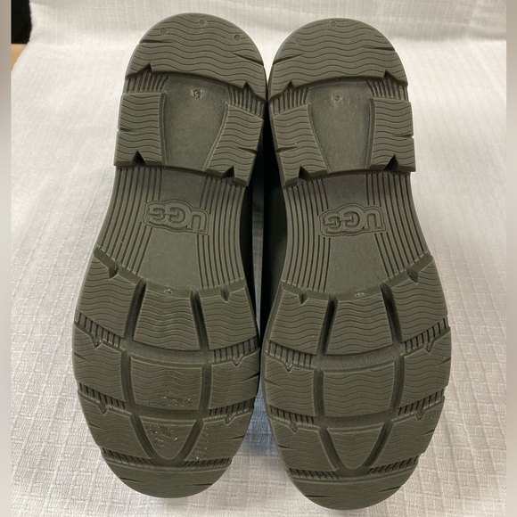 New in box UGG Droplet mid rain boots size 5 - Picture 3 of 6